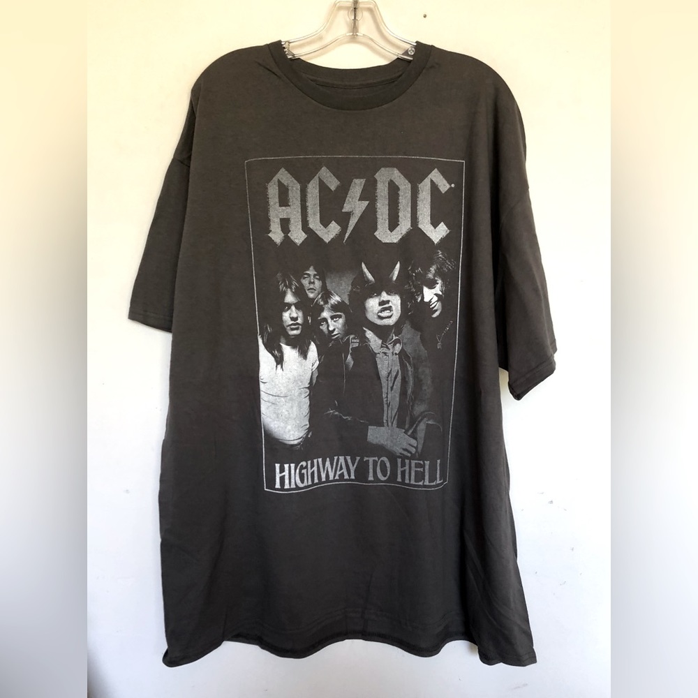 AC/DC Highway to Hell T shirt